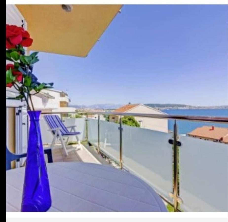 Apartmani Gizela Donji Seget Extérieur photo