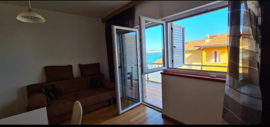 Apartmani Gizela Donji Seget Chambre photo